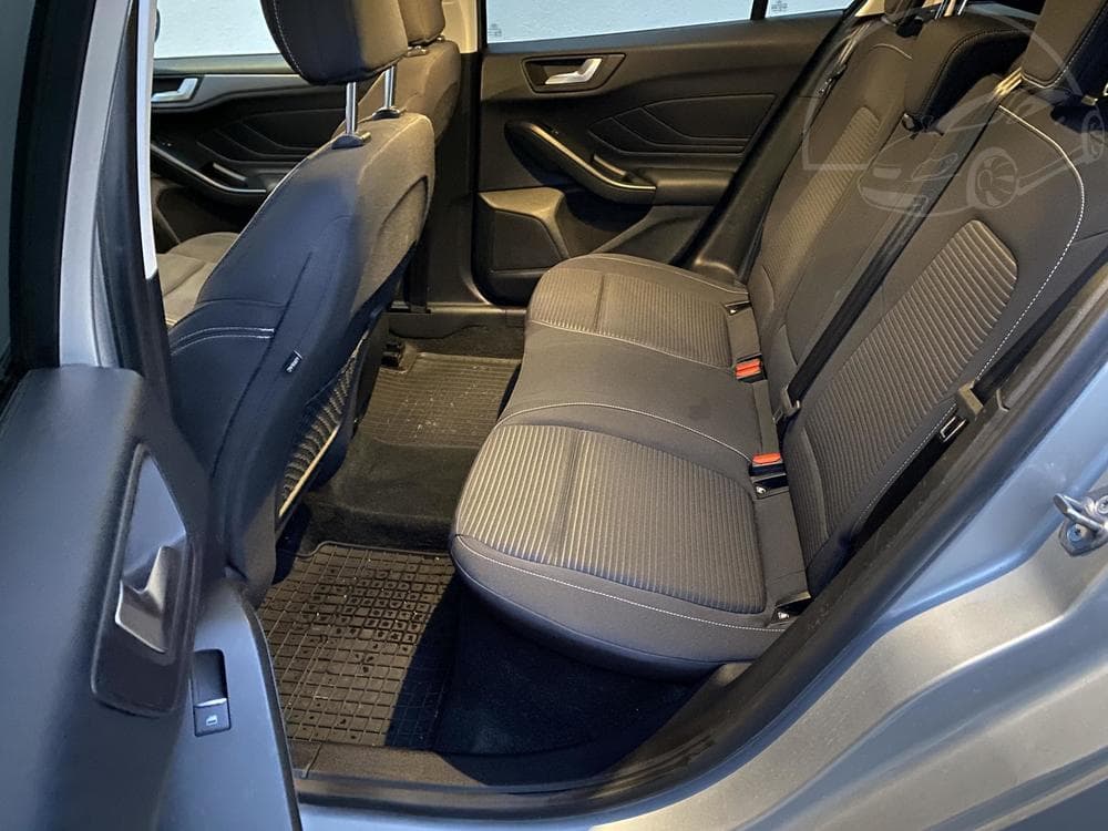 2019 Ford Focus - 19