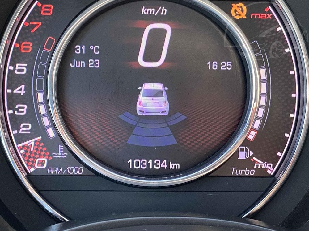 2014 Fiat 500 - 11