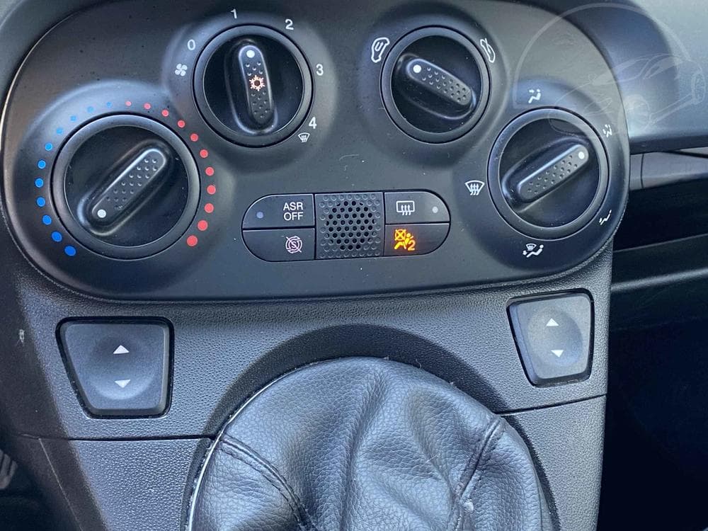 2014 Fiat 500 - 9