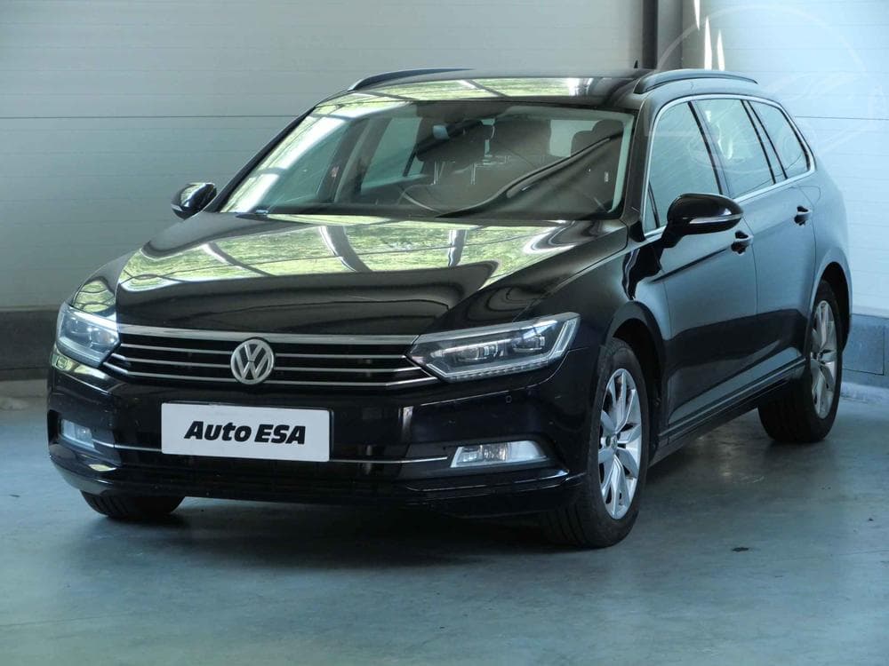2015 Volkswagen PASSAT - 3