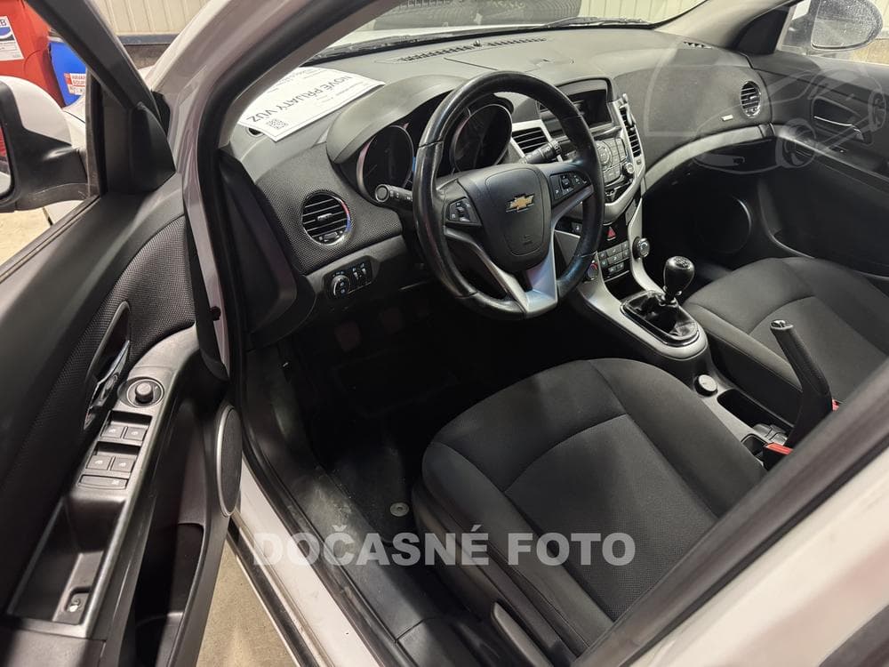2012 Chevrolet CRUZE - 3