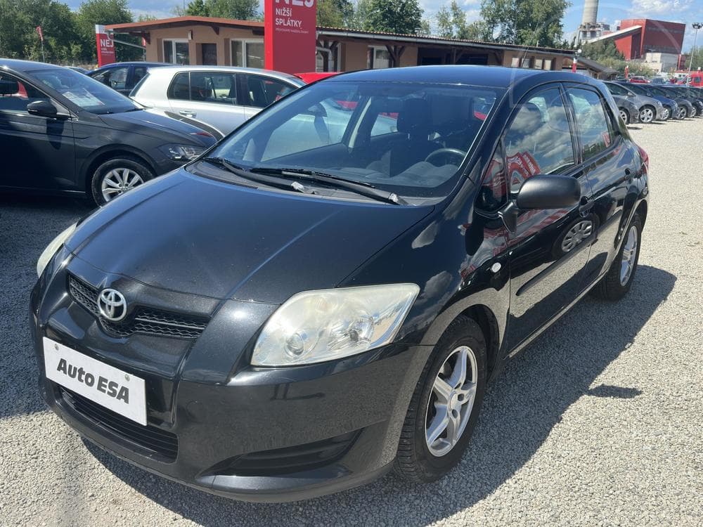 2010 Toyota AURIS - 3