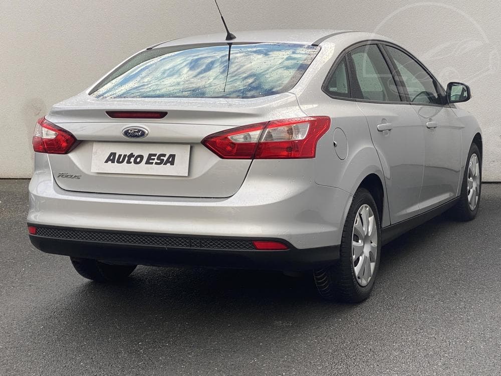 2011 Ford FOCUS - 7