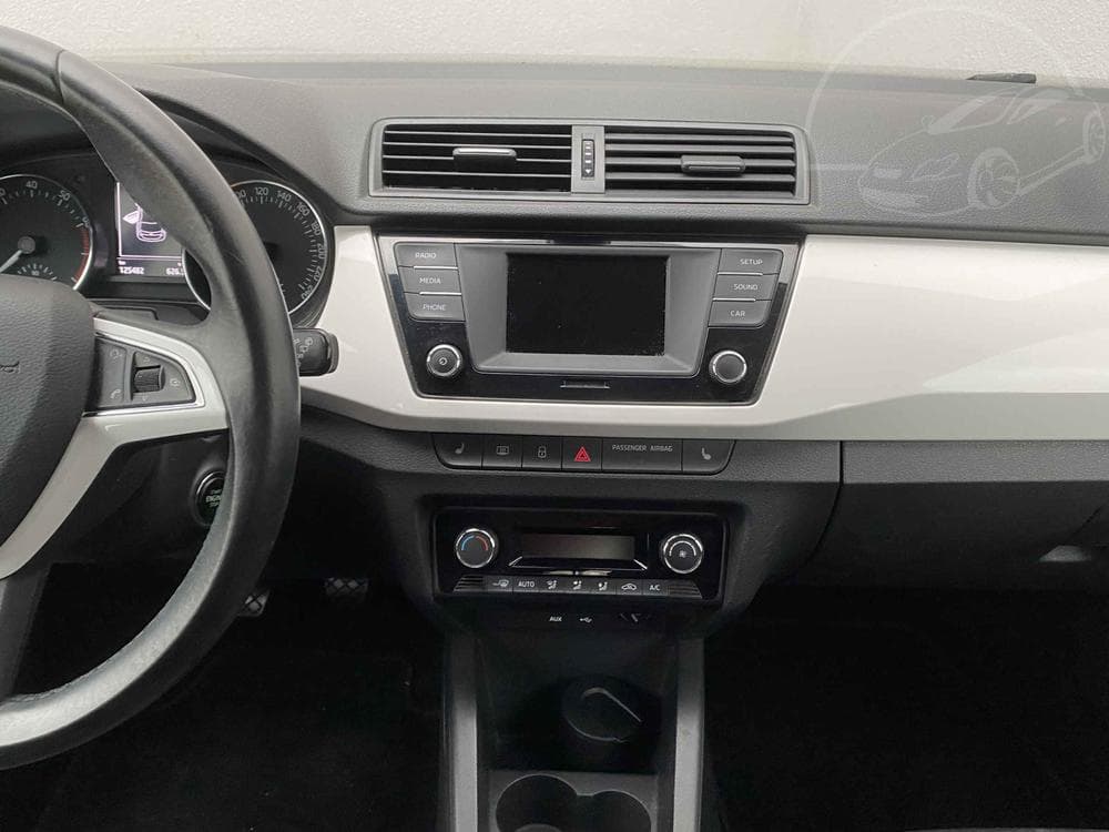 2015 Škoda FABIA - 12