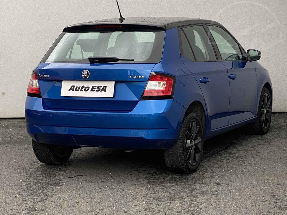2015 Škoda FABIA - 4