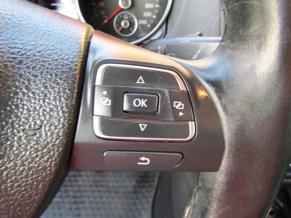 2013 Volkswagen GOLF - 13