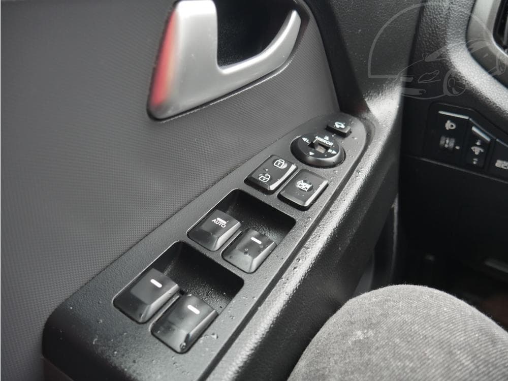 2012 Kia SPORTAGE - 21