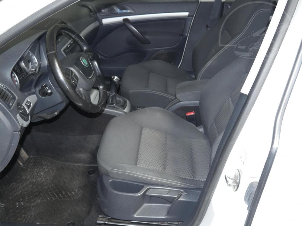 2009 Škoda OCTAVIA - 9