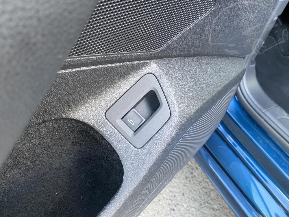 2022 Volkswagen PASSAT - 27