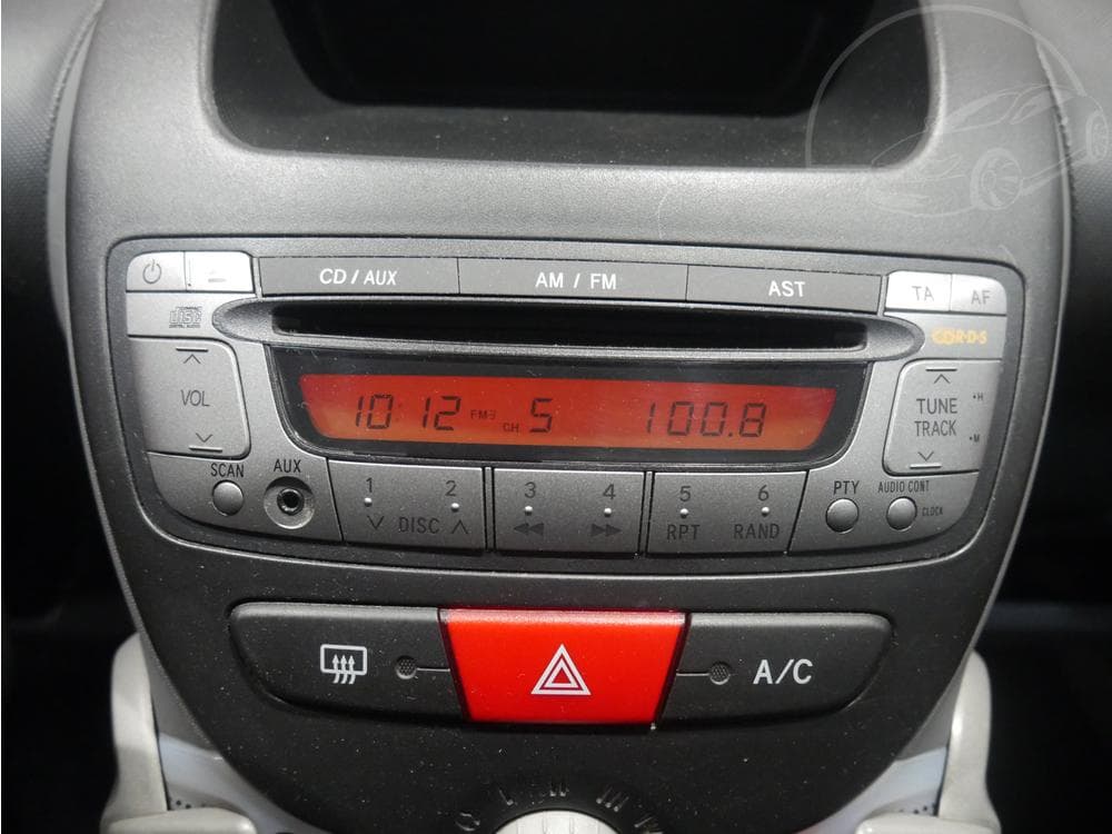 2010 Toyota AYGO - 11
