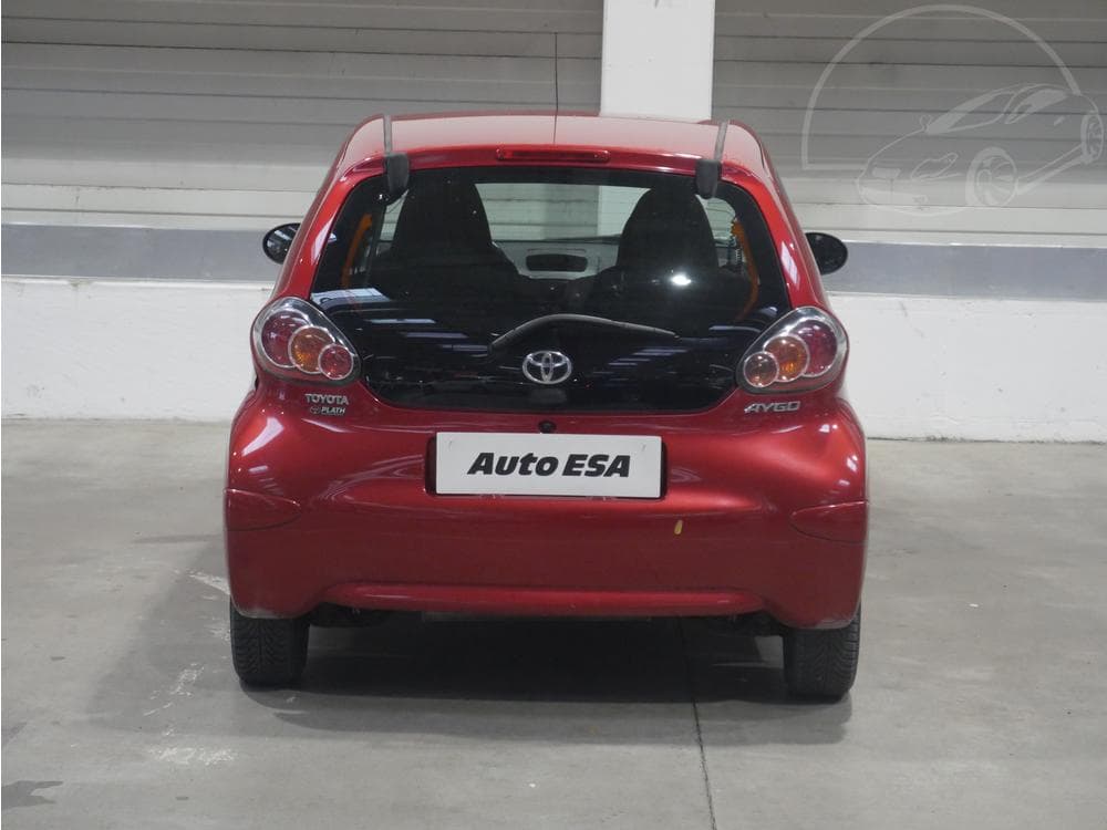 2010 Toyota AYGO - 5
