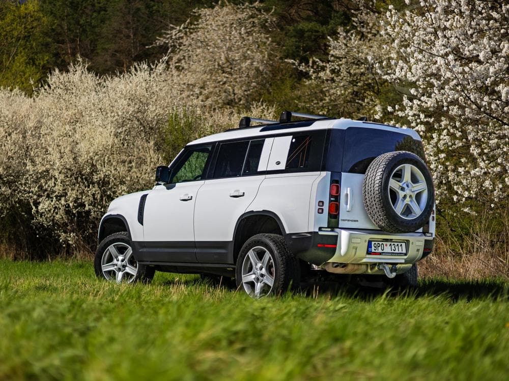 2022 Land Rover DEFENDER - 19