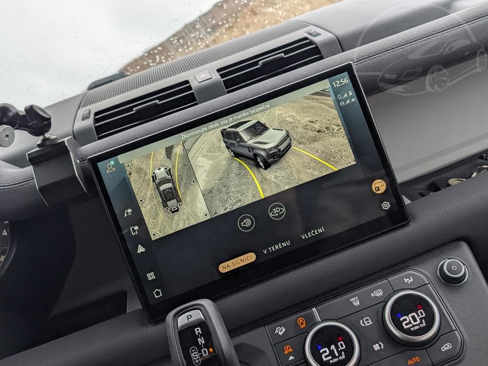 2022 Land Rover DEFENDER - 31