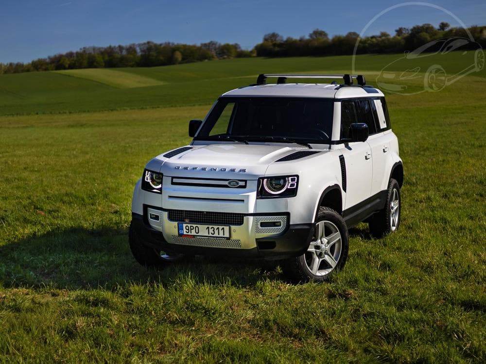 2022 Land Rover DEFENDER - 17