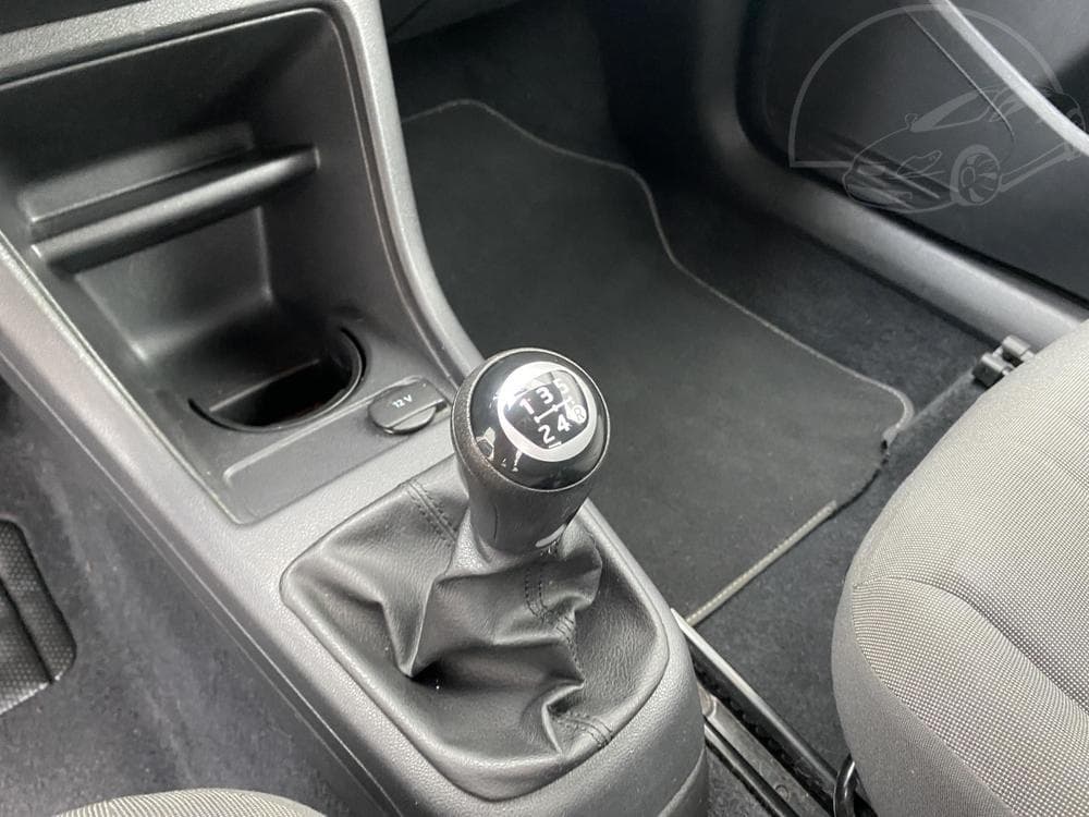 2013 Volkswagen UP! - 13