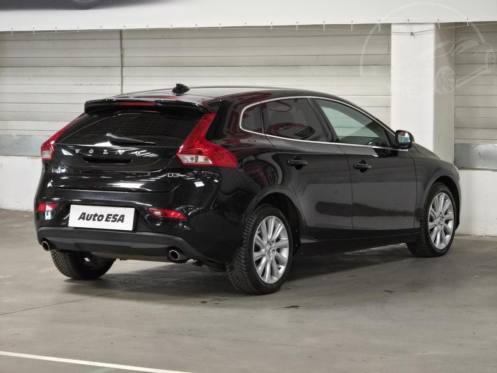 2015 Volvo V40 - 6