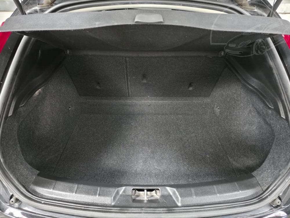 2015 Volvo V40 - 7