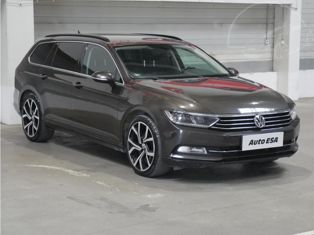 2017 Volkswagen PASSAT
