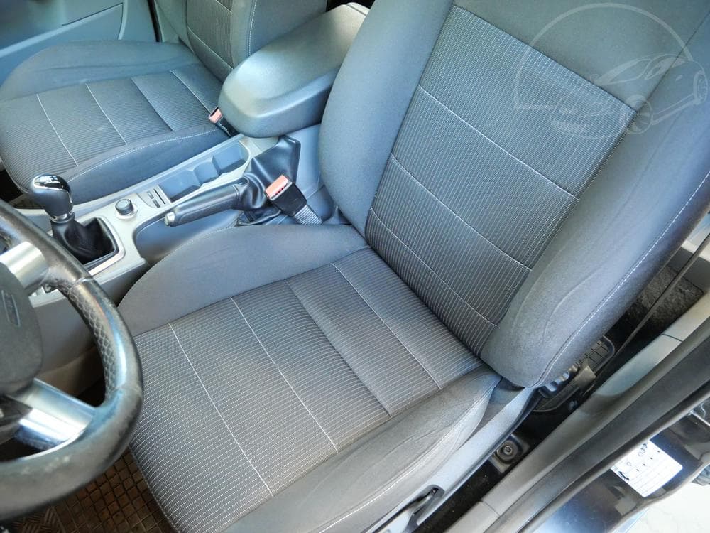 2008 Ford FOCUS - 17