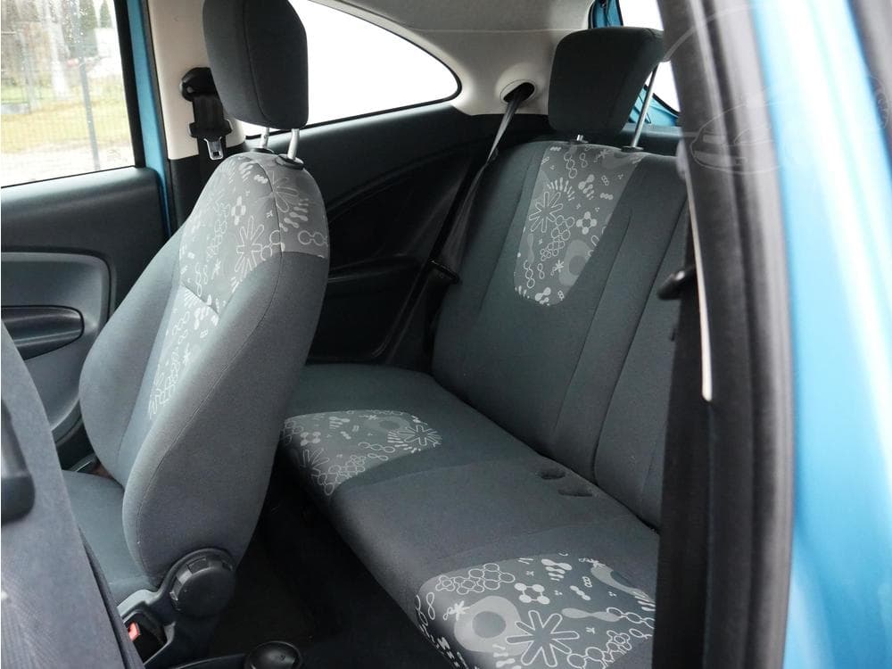 2010 Ford KA - 10