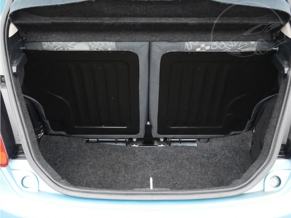 2010 Ford KA - 7