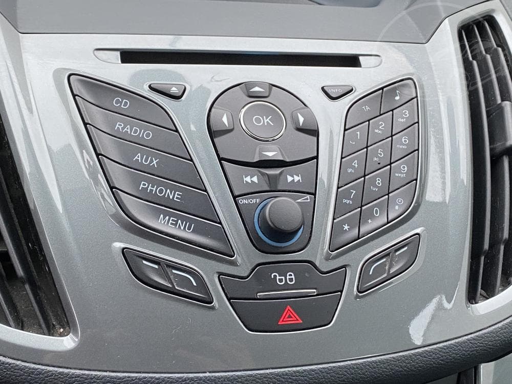 2015 Ford C-MAX - 15