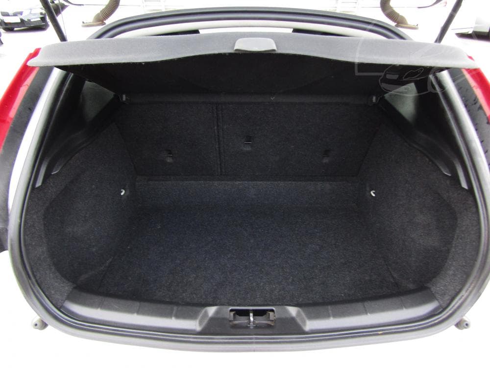 2013 Volvo V40 - 7
