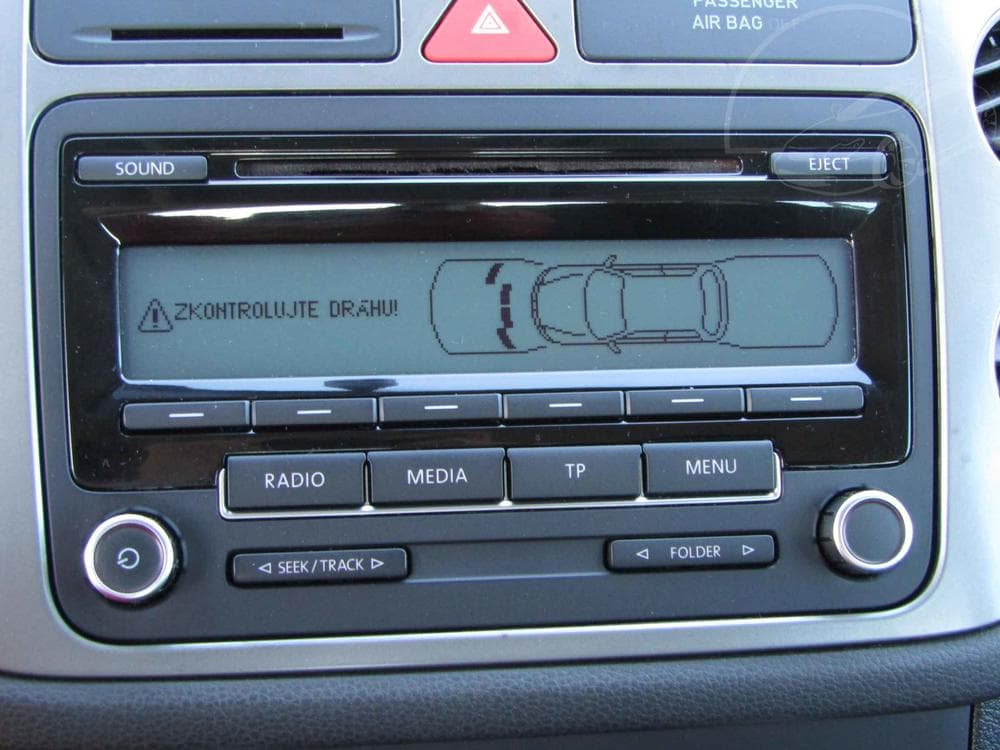 2010 Volkswagen TIGUAN - 15