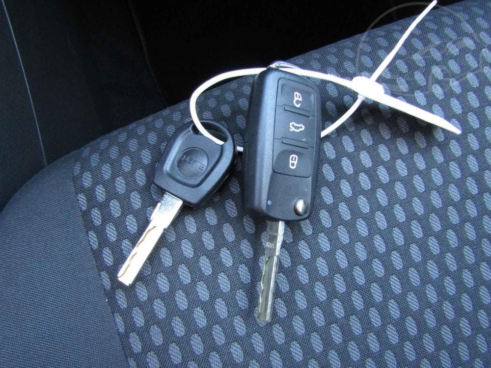 2010 Volkswagen TIGUAN - 16