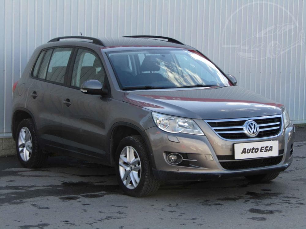 2010 Volkswagen TIGUAN