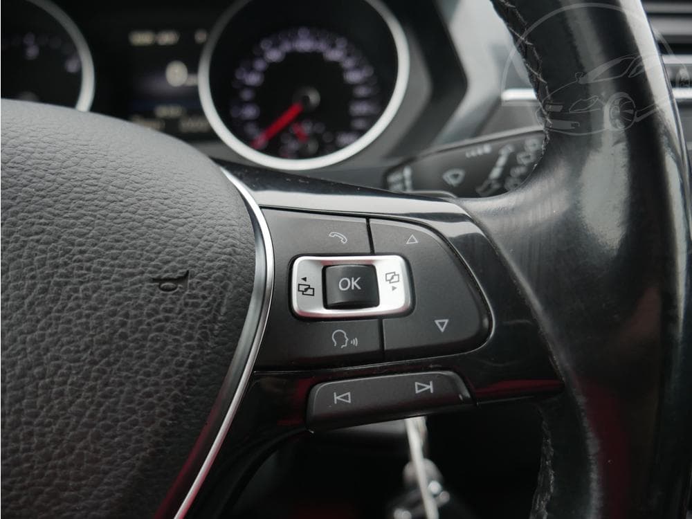 2016 Volkswagen TIGUAN - 55