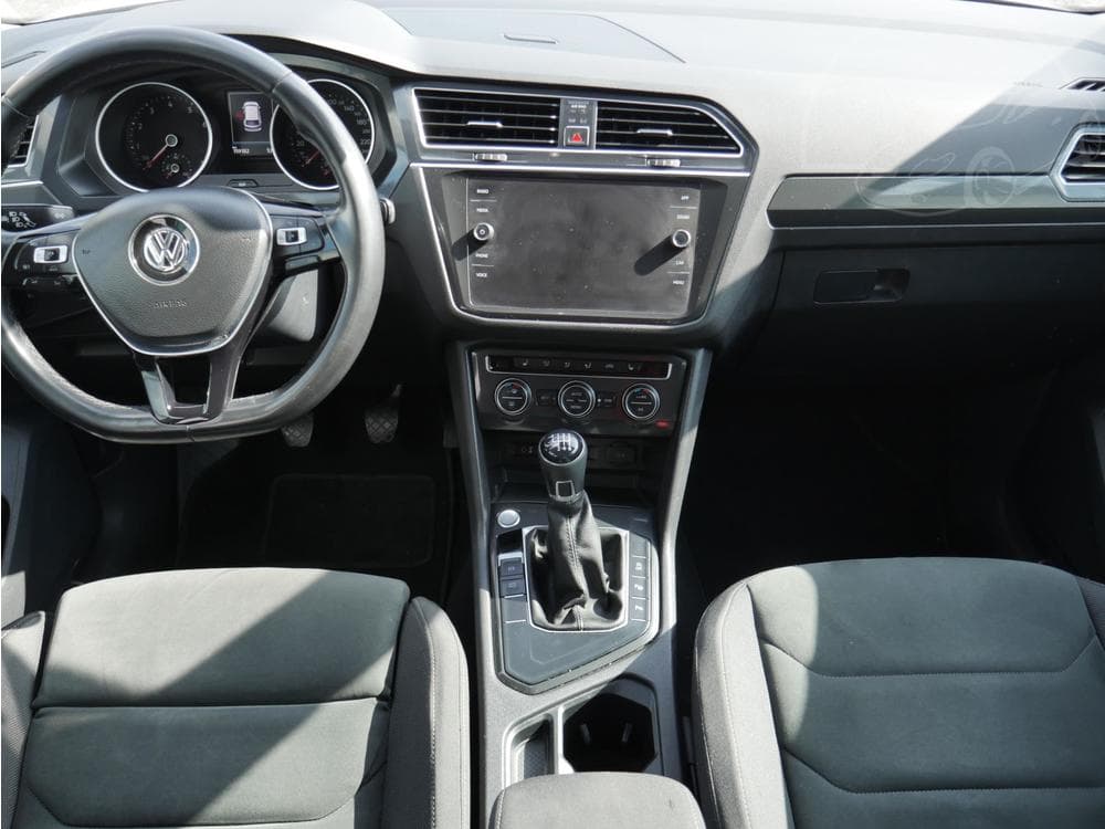 2016 Volkswagen TIGUAN - 22