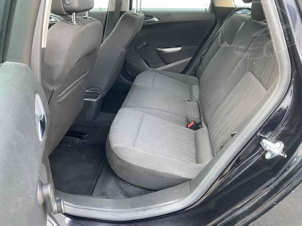 2012 Opel ASTRA - 10