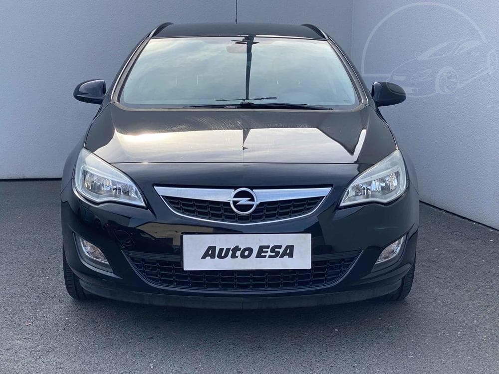 2012 Opel ASTRA - 2