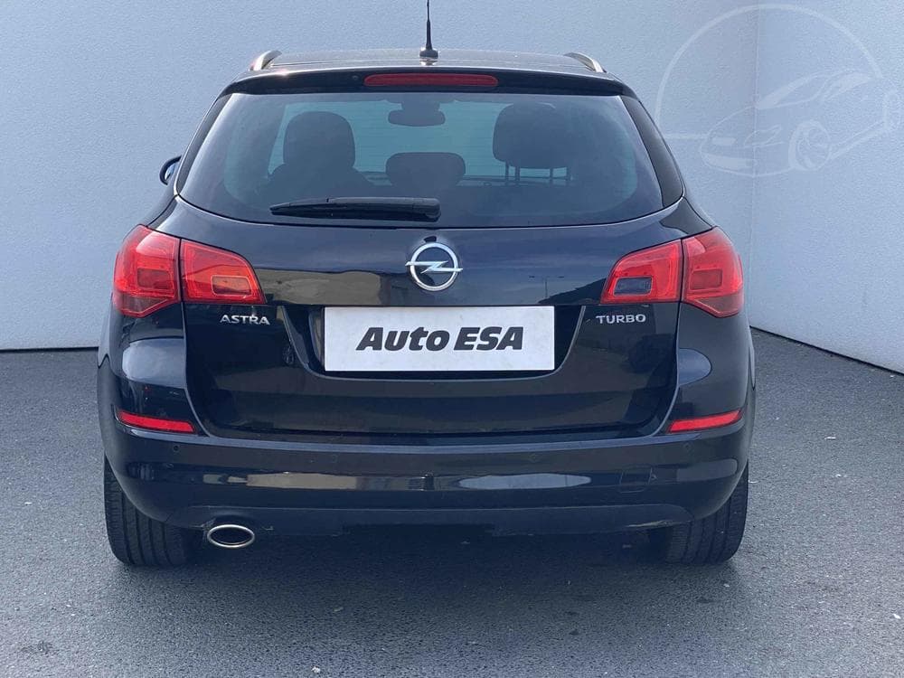 2012 Opel ASTRA - 5
