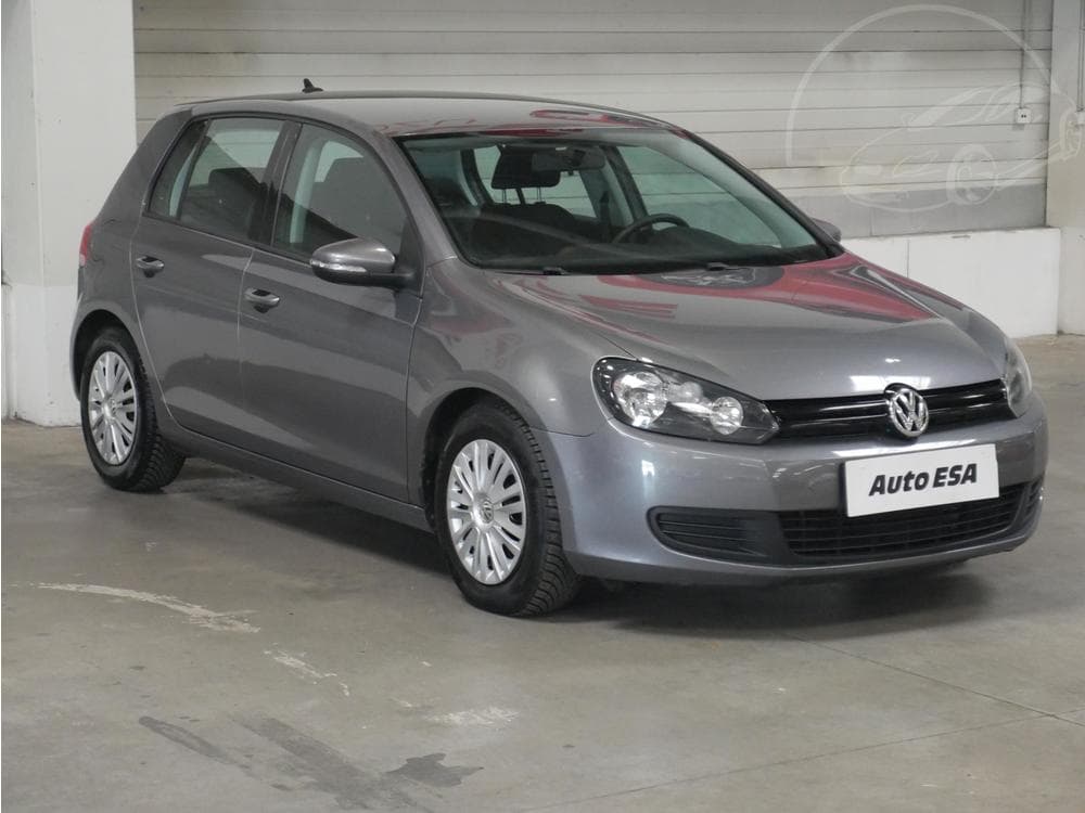 2010 Volkswagen GOLF