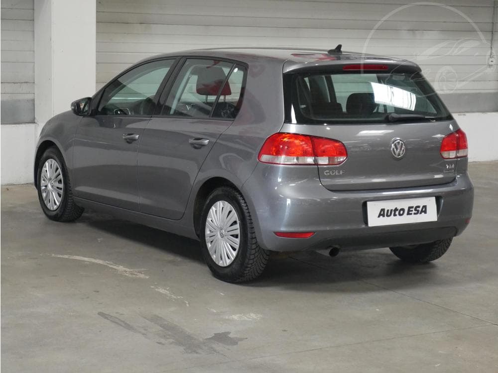 2010 Volkswagen GOLF - 6
