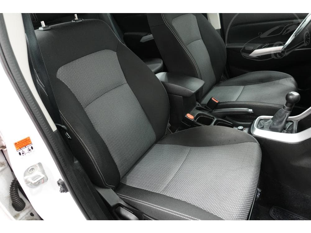 2015 Suzuki S-Cross - 11