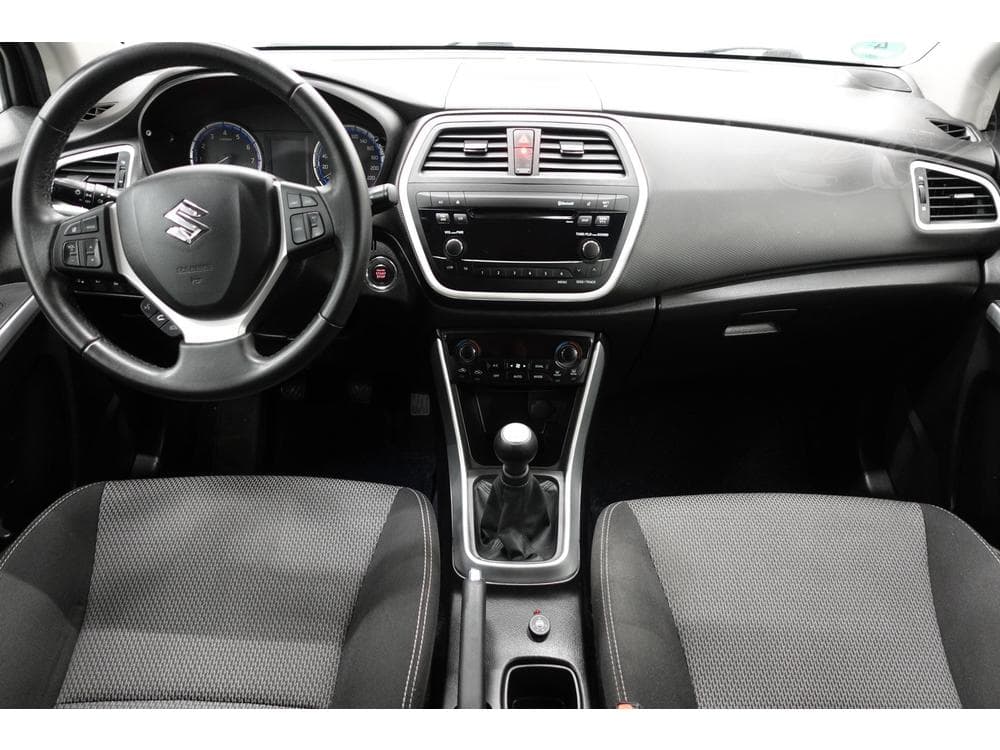 2015 Suzuki S-Cross - 8