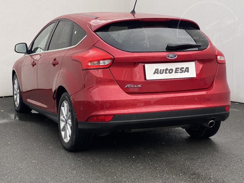 2015 Ford Focus - 6