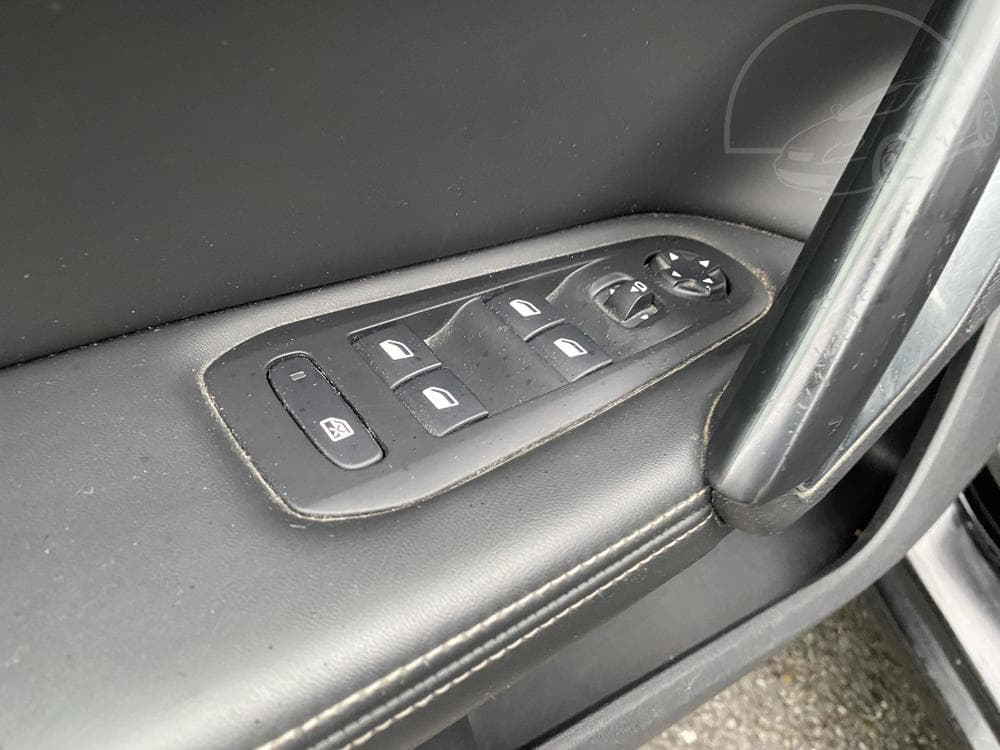 2016 Peugeot 308 - 13