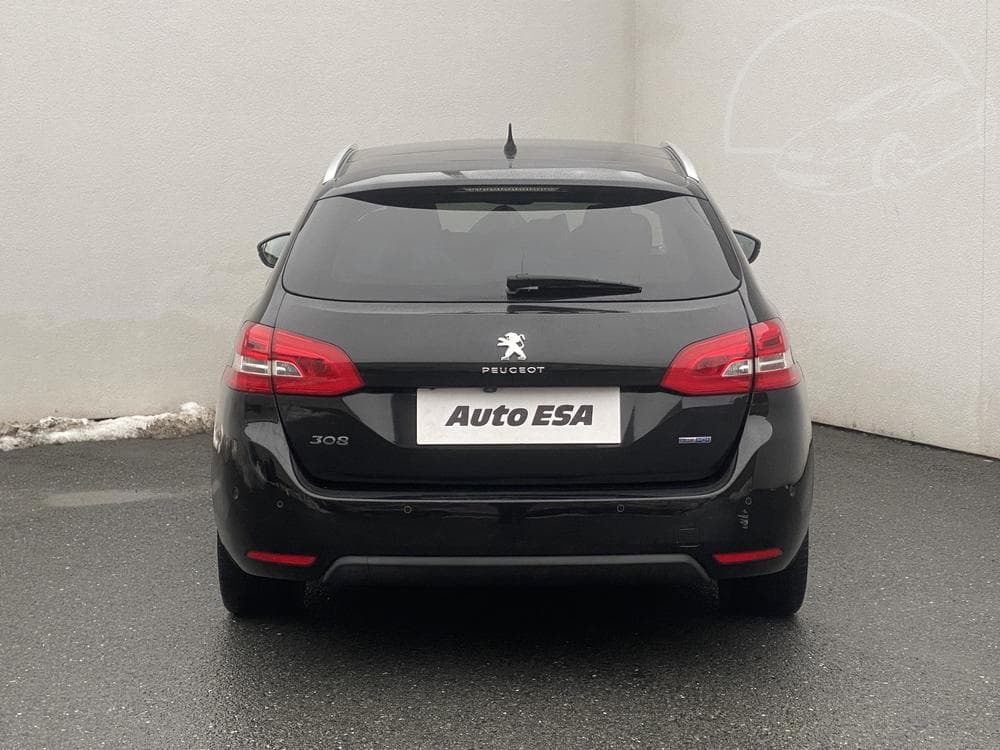2016 Peugeot 308 - 5