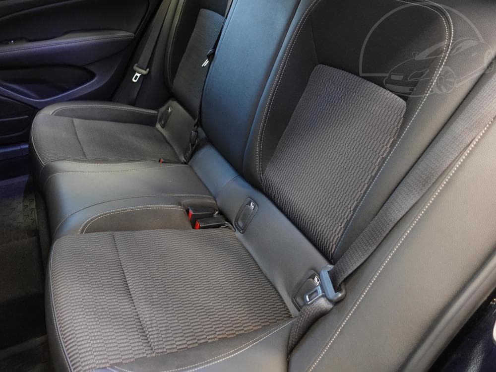 2019 Opel Insignia - 10