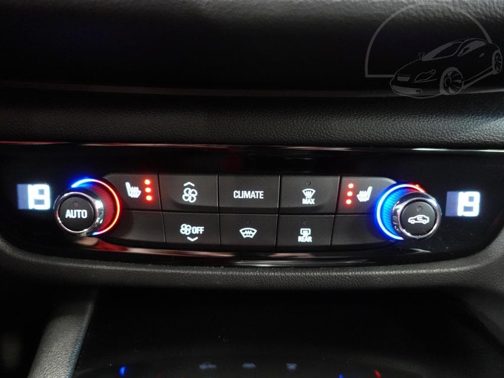 2019 Opel Insignia - 18