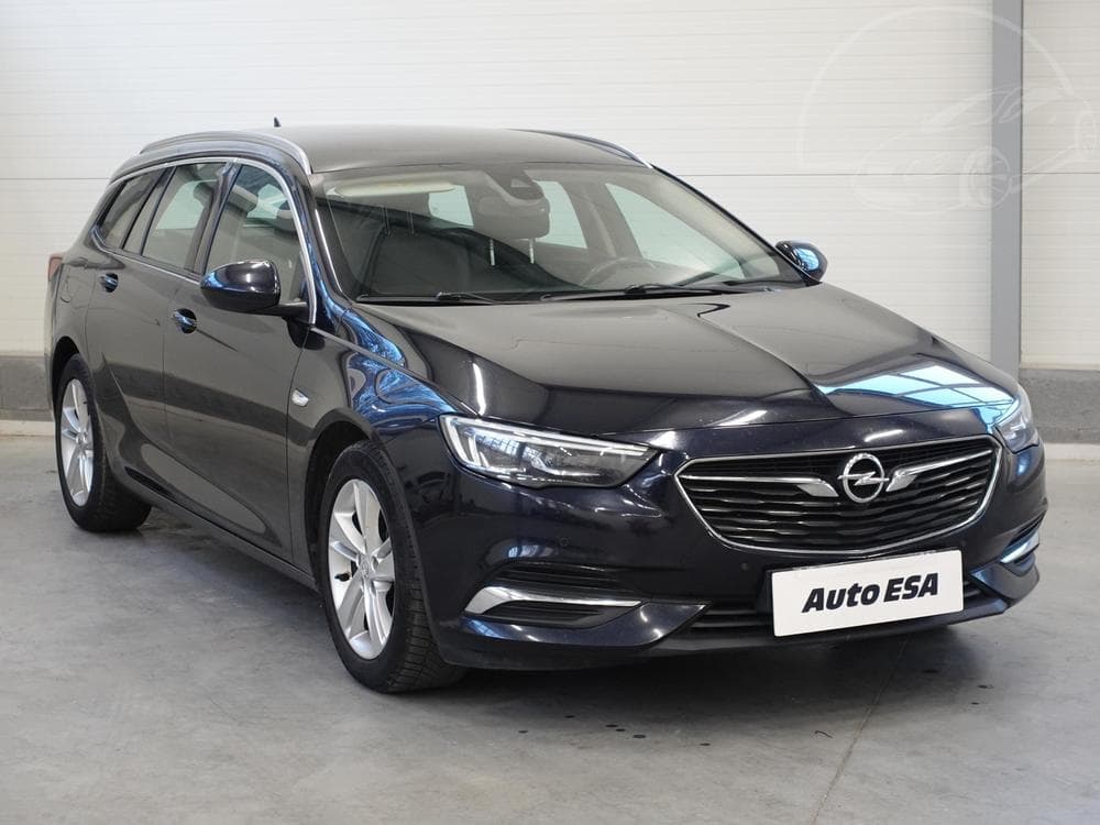 Opel Insignia 1.6 CDTi, ČR
