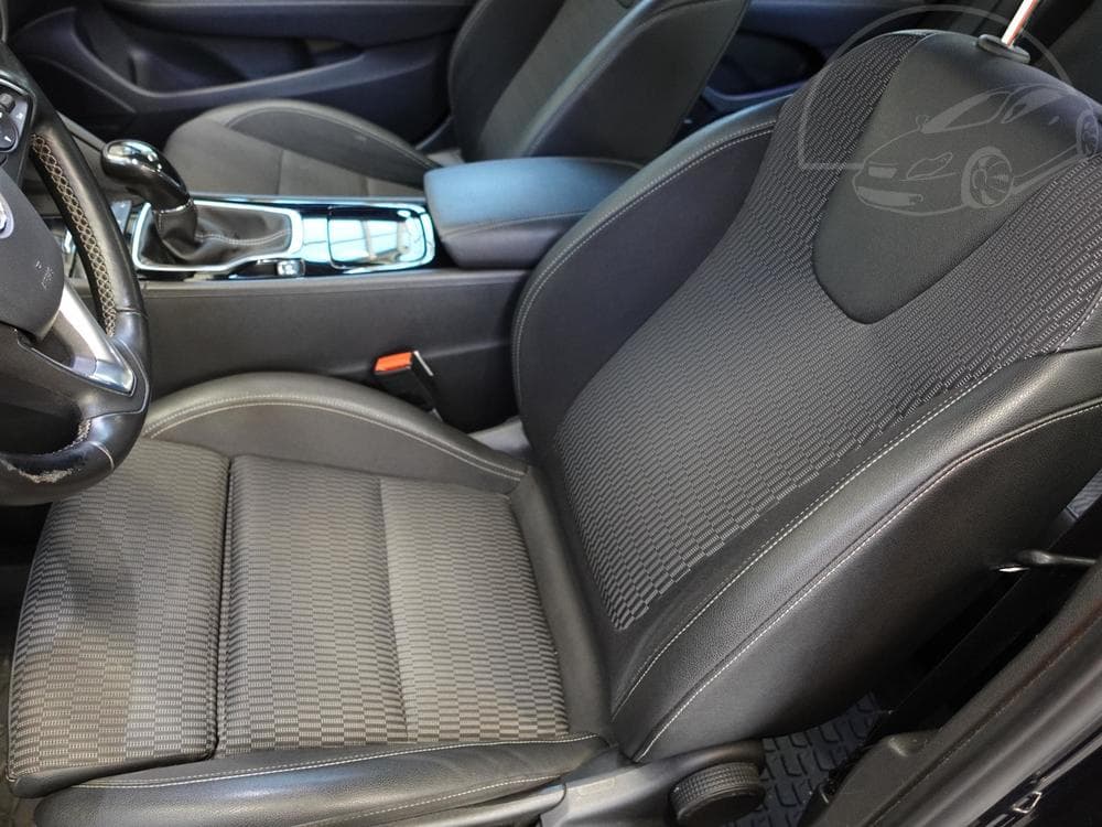 2019 Opel Insignia - 9