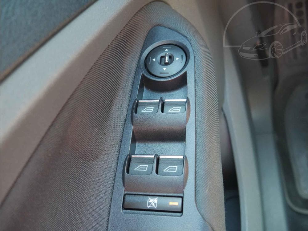 2014 Ford C-MAX - 12