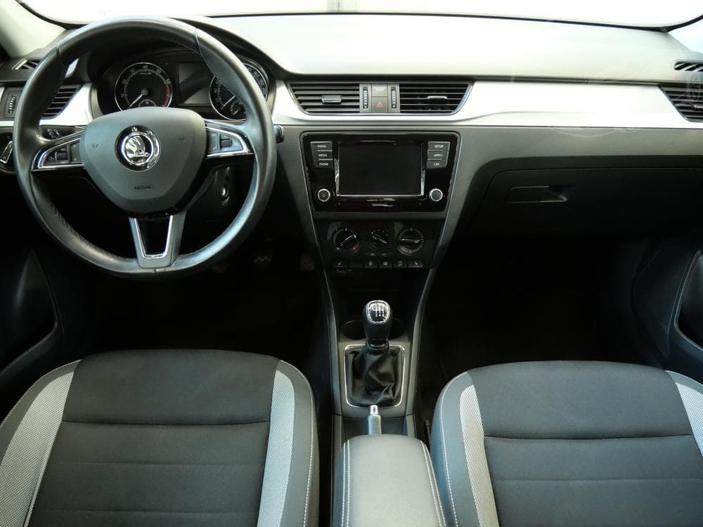 2018 Škoda RAPID - 15