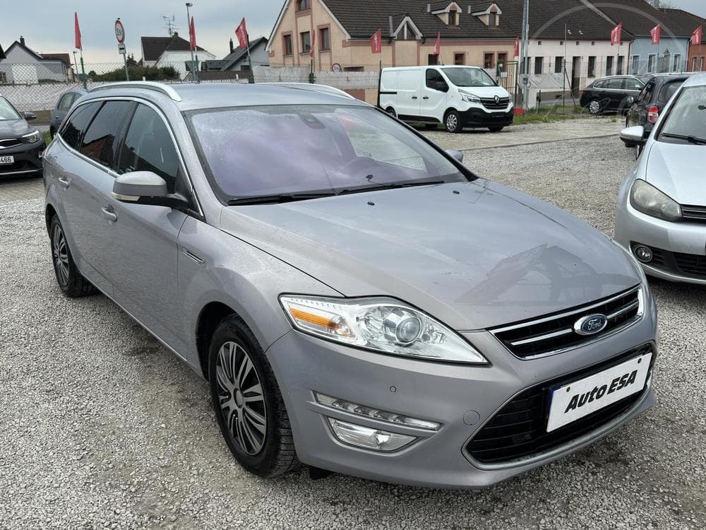 2013 Ford MONDEO