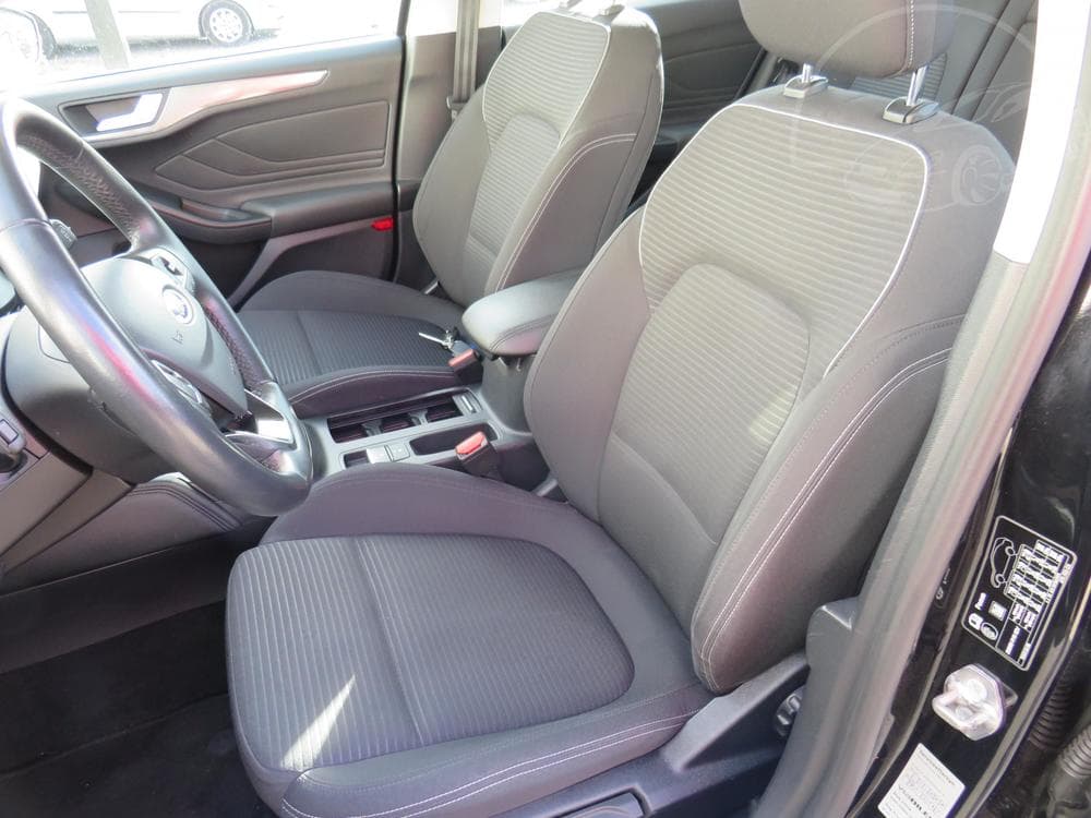 2018 Ford Focus - 12